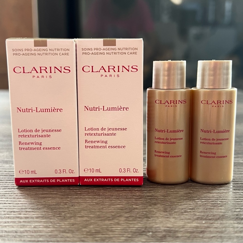 Clarins Nutri Lumiere Renewing Treatment Essence 20ml